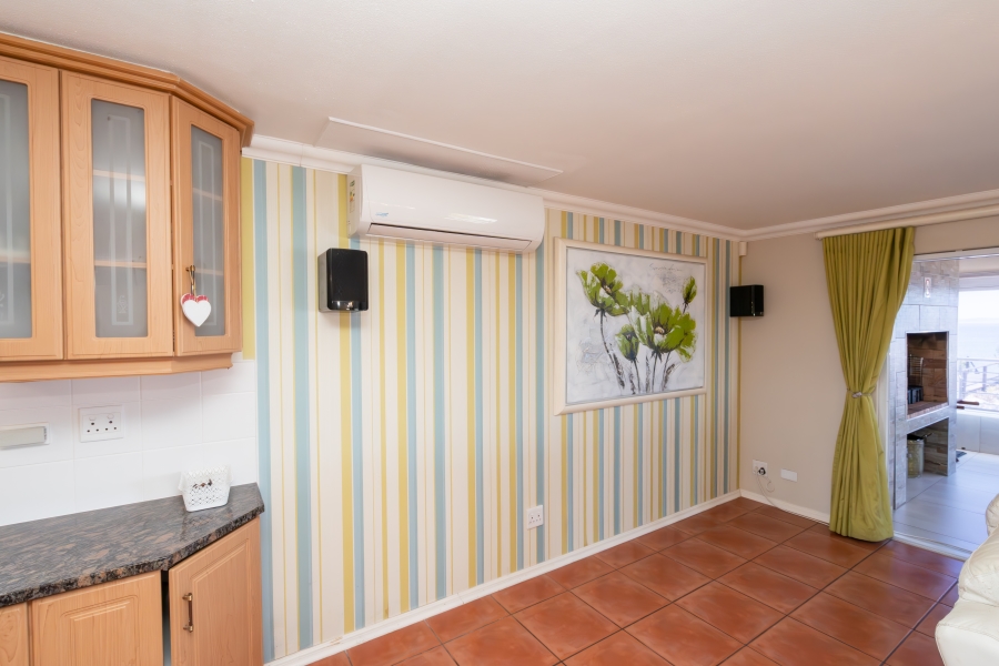 5 Bedroom Property for Sale in Waterfront Western Cape